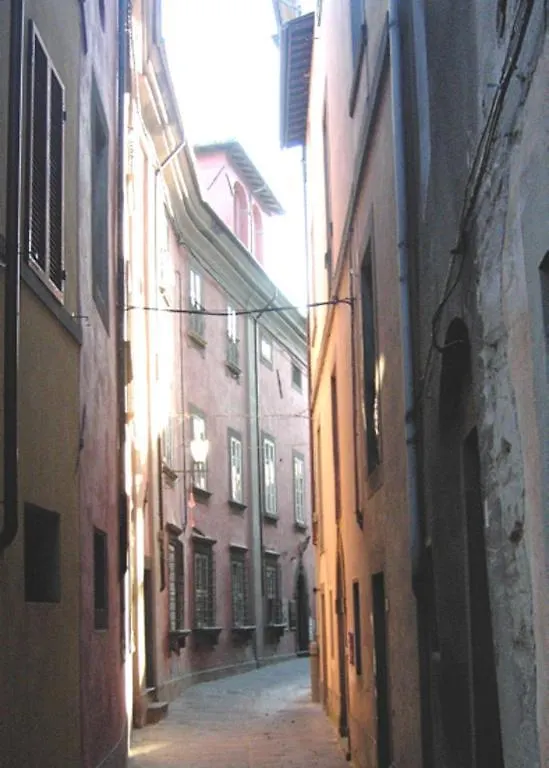 Casa Cordati Guest House Barga