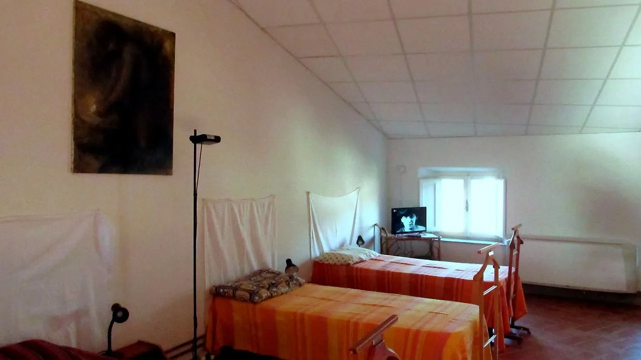 Casa Cordati Guest House Barga