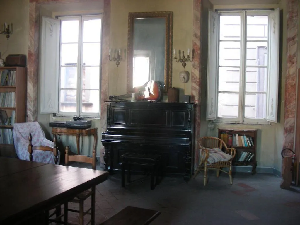 Affittacamere Casa Cordati Barga Italia
