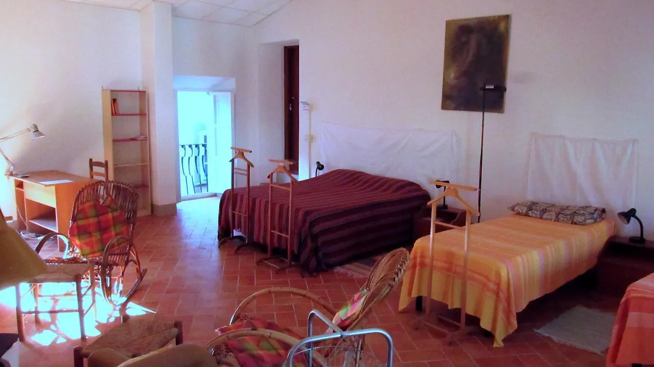 Affittacamere Casa Cordati Barga Italia
